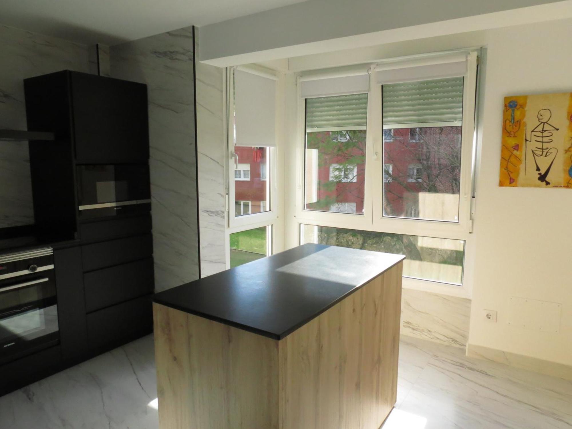 Apartamento Jardin Deluz, Con Wifi Y Parking Privado Gratis Santander Exterior photo