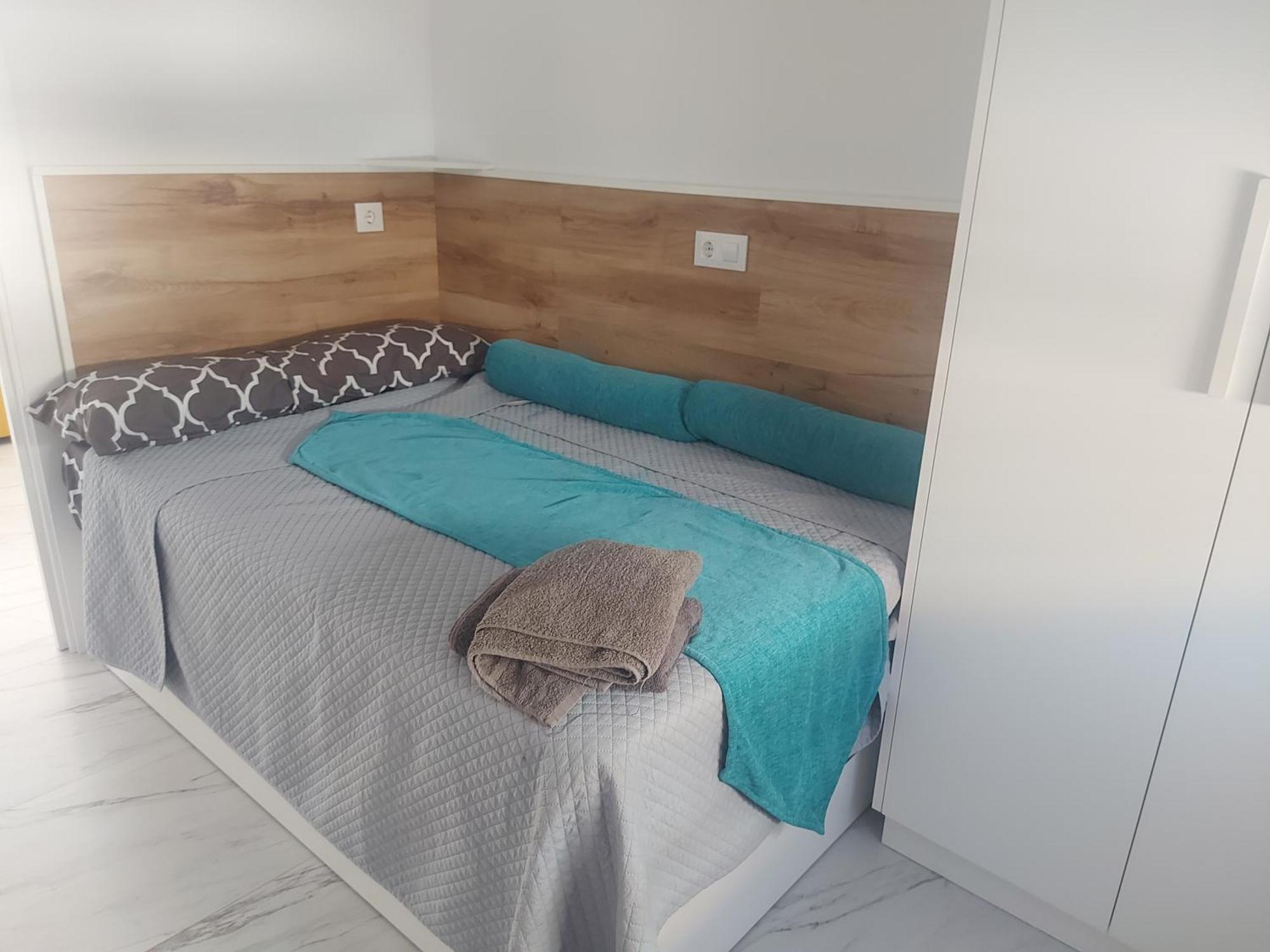 Apartamento Jardin Deluz, Con Wifi Y Parking Privado Gratis Santander Exterior photo